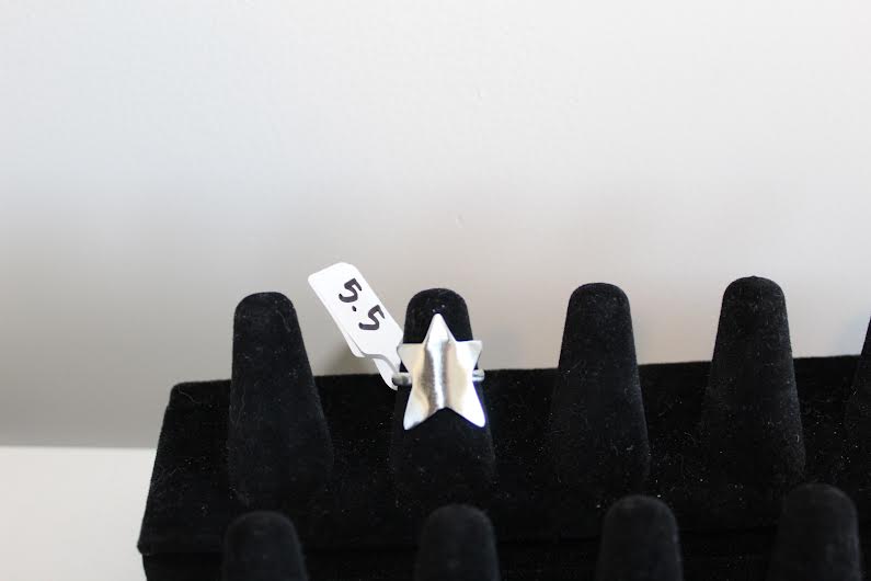 Simple Star Ring