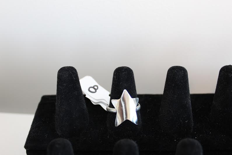 Simple Star Ring